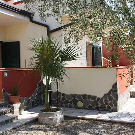 Bed & Breakfast Uliveto Del Gargano *