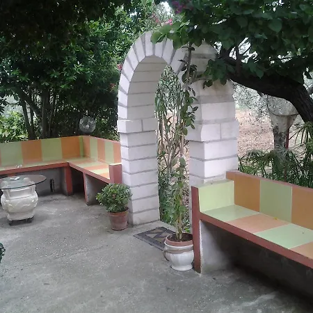 Uliveto Del Gargano *